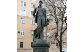 Тайная жизнь Тверского бульвара: за фасадами парадной Москвы